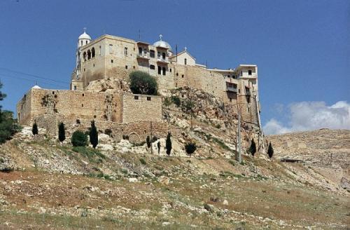 В ходе боев нанесены повреждения монастырю Сейдная, построенному в 574 году.На фото: монастырь Сейдная