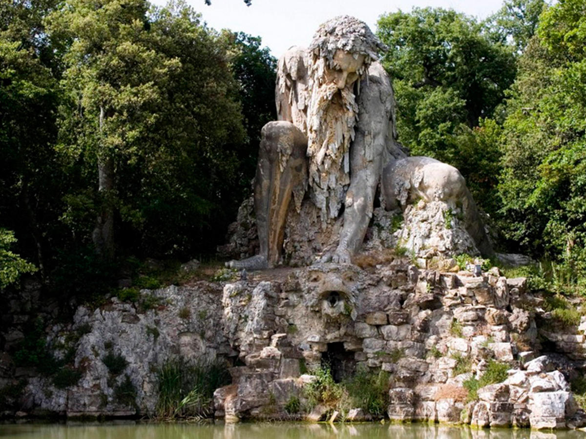 В гигантской скульптуре в Тоскане спрятаны целые комнаты