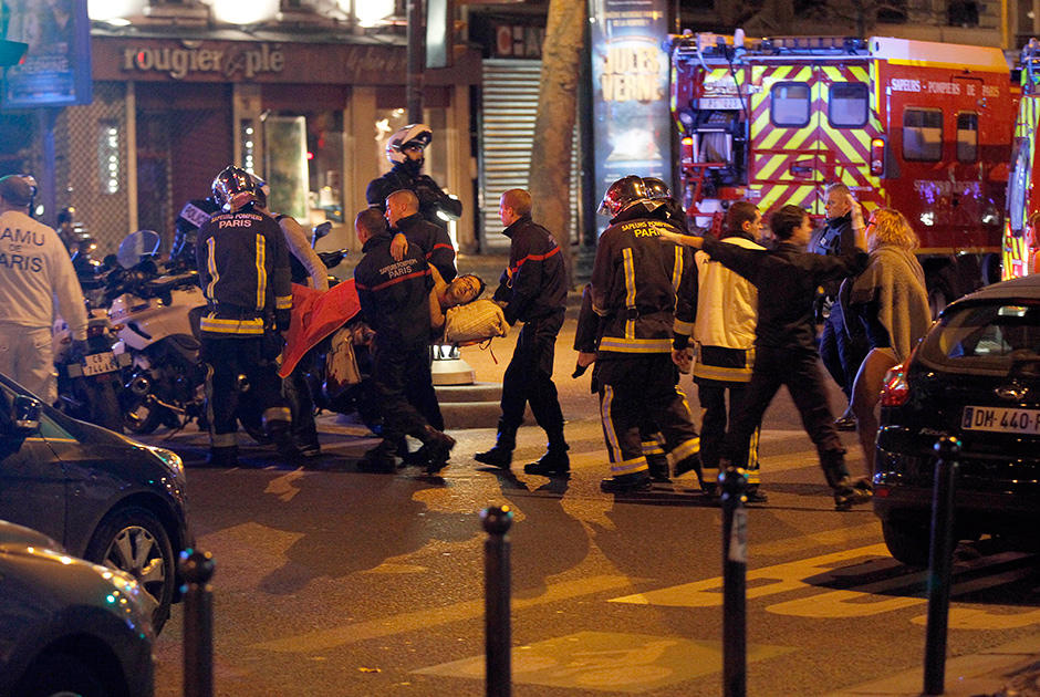 Трое убитых в Париже террористов были французами