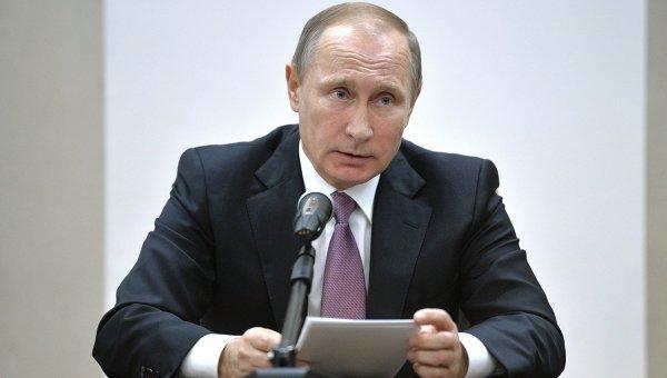 Путин поручил изучить результаты ударов по ИГ высокоточным оружием