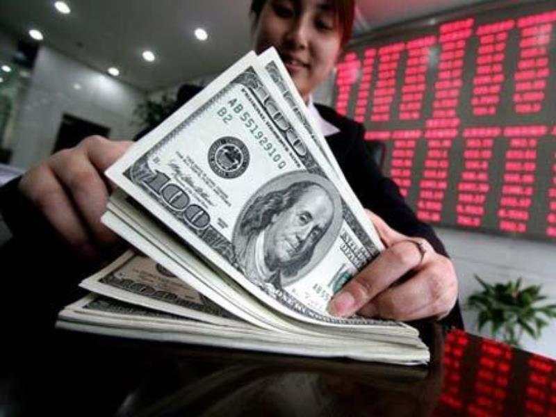 Почему азербайджанские банки не выдают кредиты?