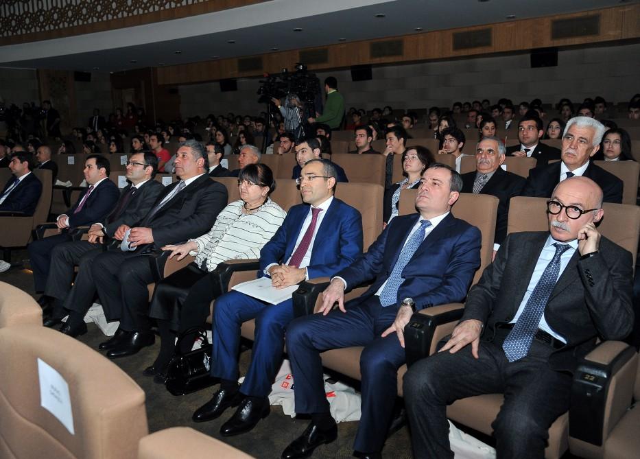 Состоялся первый форум студентов-волонтеров Азербайджана