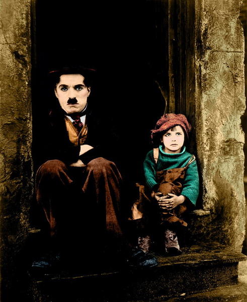 14 редких раскрашенных фотографий Чарли Чаплина, сделанных в 1910-1930-х годах