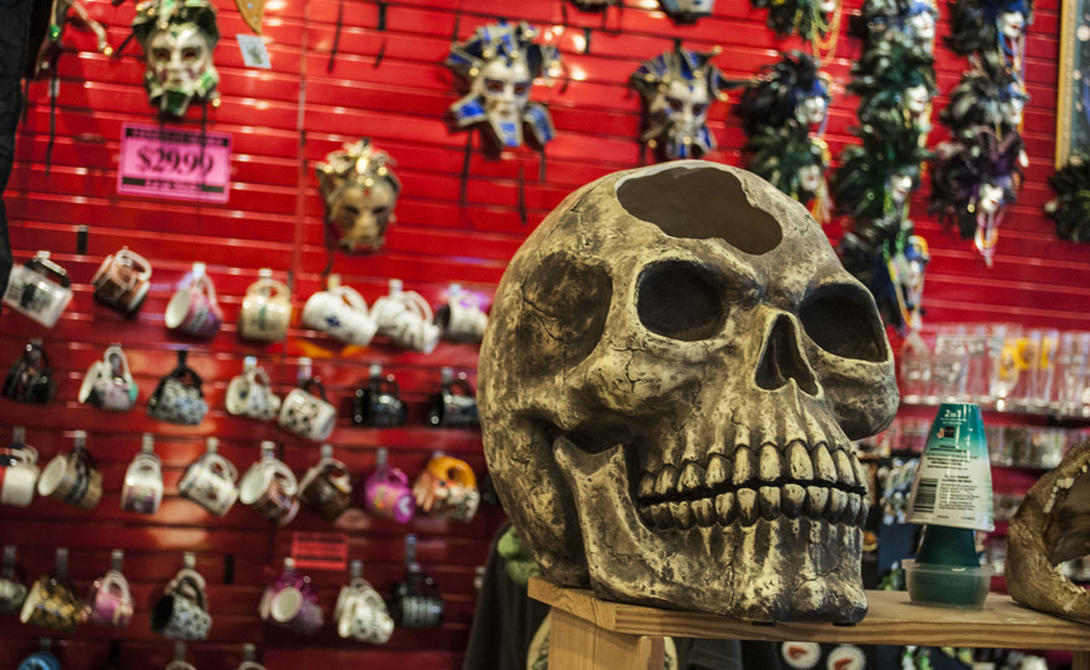 Танцы Нового ОрлеанаНовый Орлеан славен вудуистскими обрядами, сериалом 