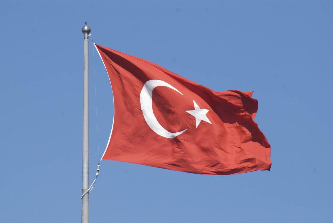 Турция меняет конституцию. Названа дата референдума