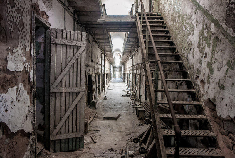 Восточная государственная тюрьма, ФиладельфияМесто известно не только своей архитектурой, но и бывшими 