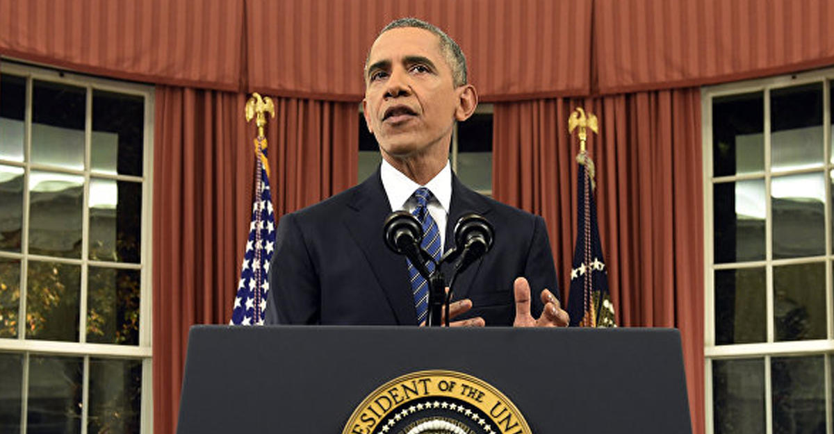 Обама на год продлил режим чрезвычайного положения в США