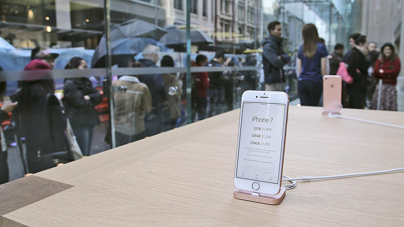 Стартовали официальные продажи iPhone 7 и iPhone 7 Plus