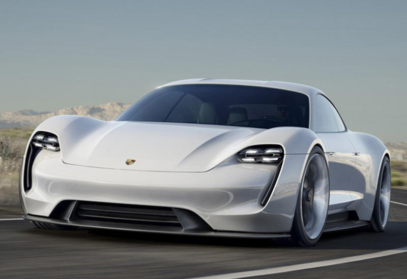 У электромобиля Porsche быстро появится младший брат <span class="color_red">- ФОТО</span>