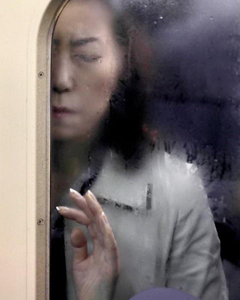 Как выглядит обычная давка в токийском метро