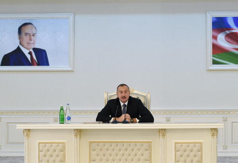 Президент Ильхам Алиев: Когда в будущем кто-то из-за рубежа захочет нам что-то диктовать, он должен дважды подумать