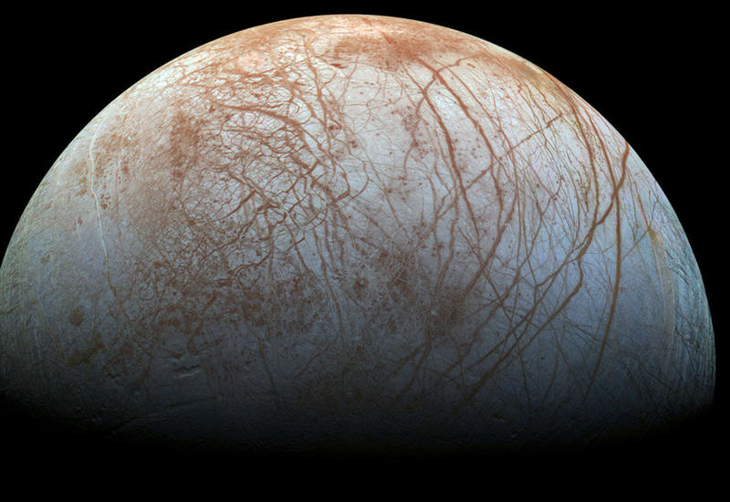 Ученые NASA получили уникальные снимки на одном из спутников Юпитера <span class="color_red">- ВИДЕО</span>