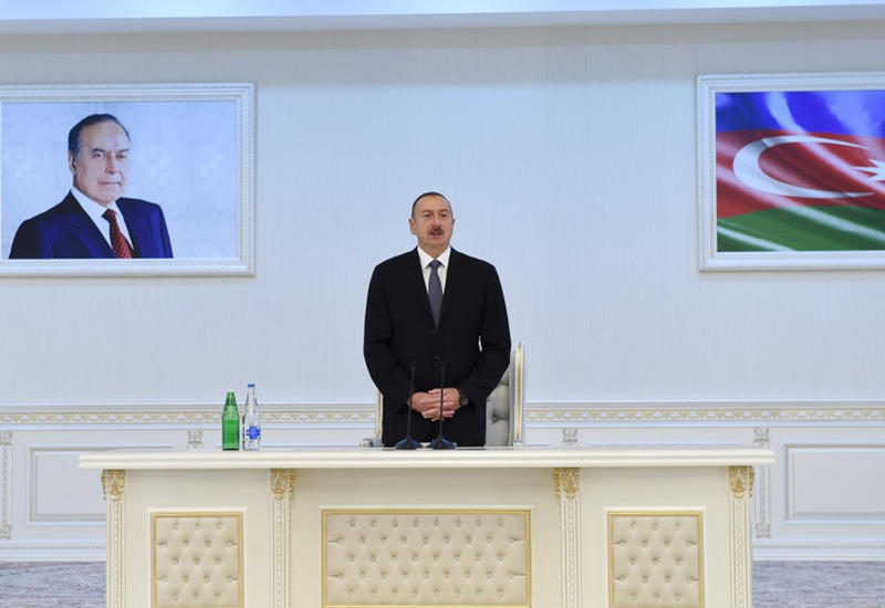 Президент Ильхам Алиев: Проведенный вчера референдум - еще один показатель большого доверия народа нашей политике
