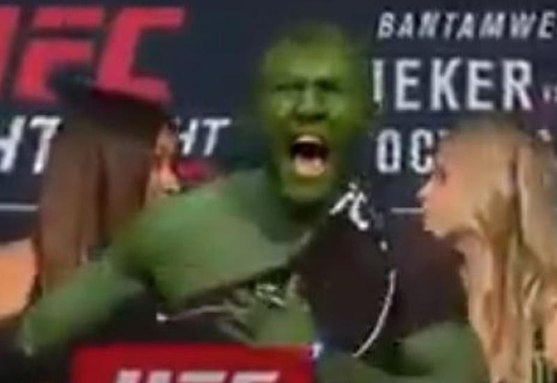 Боец UFC пришел на взвешивание в образе Халка <span class="color_red">- ВИДЕО</span>