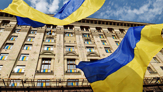 Украина изучает вопрос о выходе из СНГ