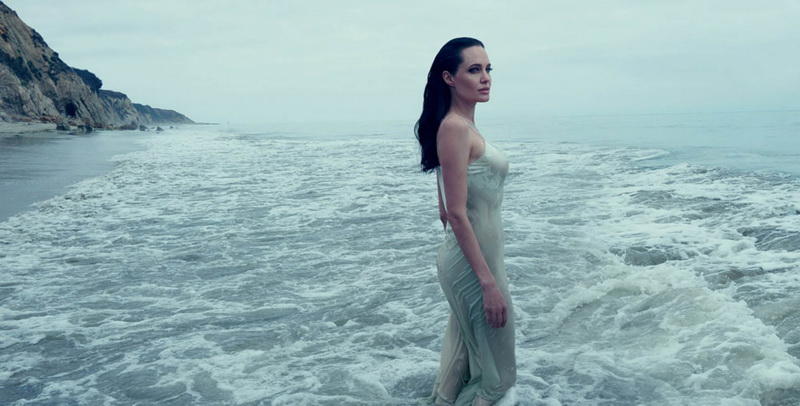 НЕВЕРОЯТНО КРАСИВЫЕ СНИМКИ ДЖОЛИ И ПИТТА С ДЕТЬМИ БУКВАЛЬНО ВЗОРВАЛИ ИНТЕРНЕТ НЕВЕРОЯТНО КРАСИВЫЕ СНИМКИ ДЖОЛИ И ПИТТА С ДЕТЬМИ БУКВАЛЬНО ВЗОРВАЛИ ИНТЕРНЕТ