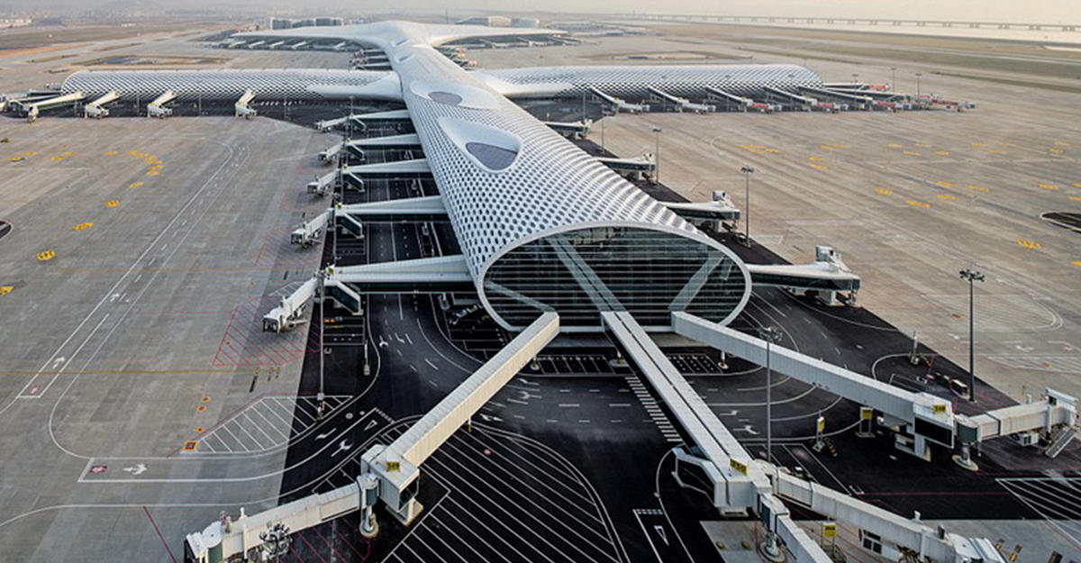 Аэропорты, из которых не хочется улетать: самые красивые терминалы мира
