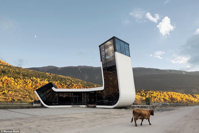 Самые красивые терминалы мира