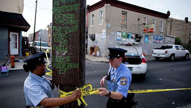 В Филадельфии закрыли четыре школы из-за стрельбы на улице