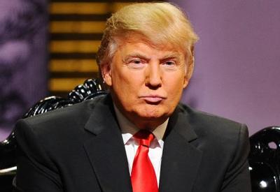 Трамп продлил действие эмбарго на иранскую нефть
