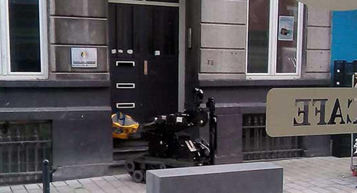 Belçika Türk Federasiyasının ofisi qarşısında şübhəli paket tapıldı