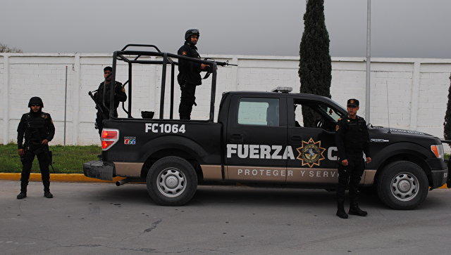 В туристическом районе Мексики в тайных захоронениях нашли 18 тел