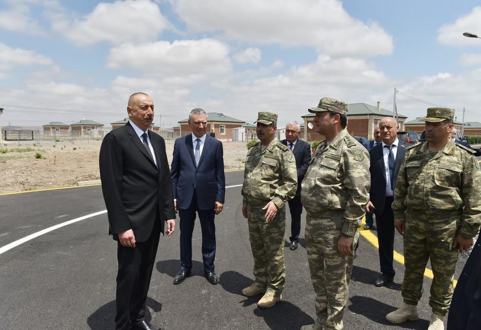 Президент Ильхам Алиев обошел территорию села Джоджуг Мерджанлы