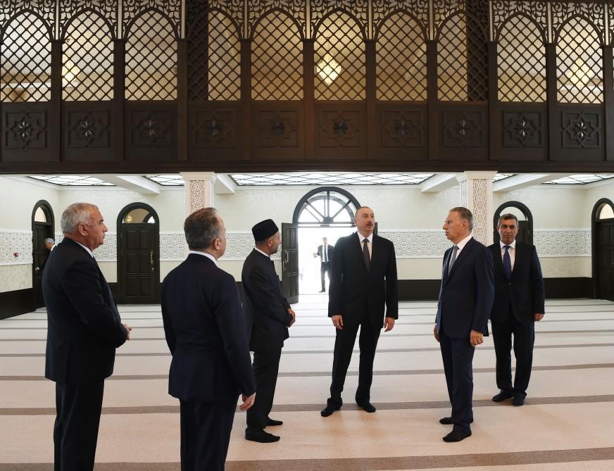 Президент Ильхам Алиев ознакомился с условиями, созданными в мечети в Джоджуг Мерджанлы