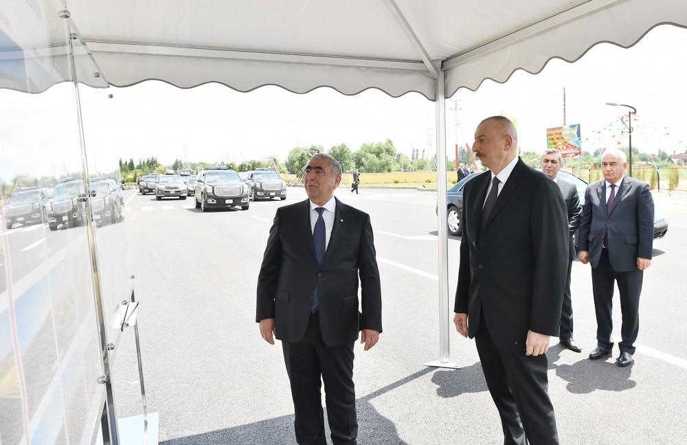 Президент Ильхам Алиев принял участие в открытии сельской дороги в Джоджуг Мерджанлы