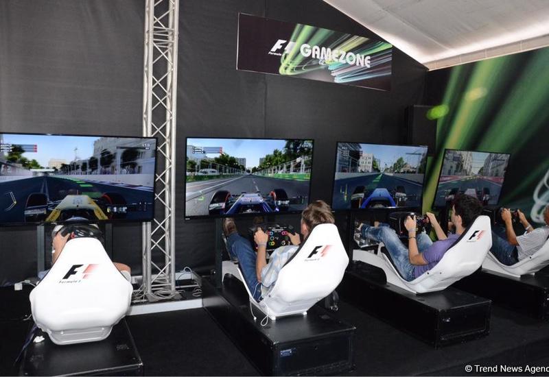 В развлекательной зоне F1 Village в Баку <span class="color_red"> - ФОТОСЕССИЯ</span>