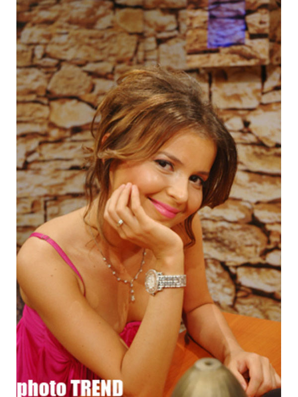 Жетілген әйелдердің романтикалық эротикасы бейне