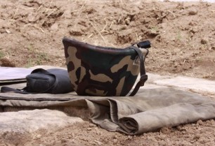 В официальную версию гибели армянского солдата не верят даже его родители