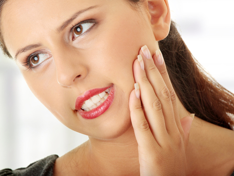 7 простых средств для снятия зубной боли