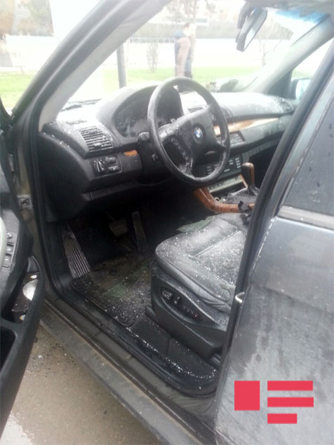 В центре столицы загорелся BMW X5 (ФОТО)