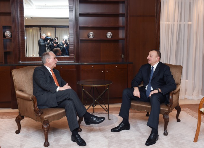 Президент Ильхам Алиев встретился с председателем Мюнхенской международной конференции по безопасности, депутатами Бундестага и членами германо-азербайджанского форума