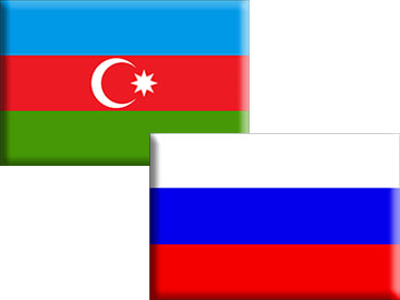 Азербайджан должен сыграть на противостоянии России и Запада