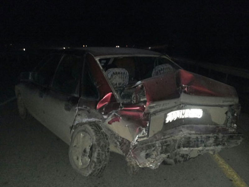 В Геранбое Hyundai врезался в припаркованный ВАЗ, 3 погибших