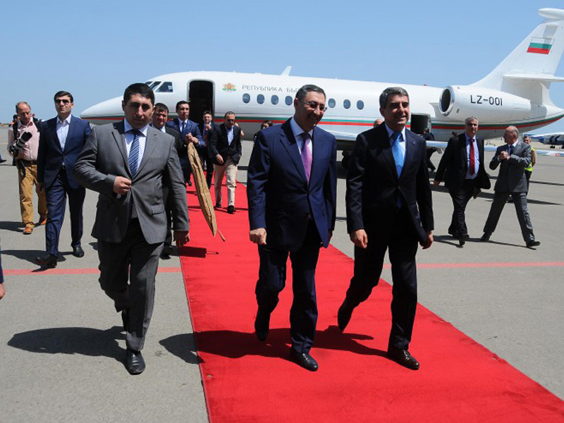 Президент Болгарии прибыл в Азербайджан