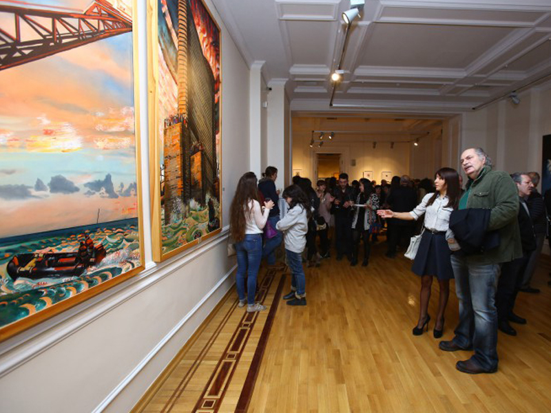 В Баку открылась персональная выставка заслуженного художника Сируса Мирзазаде