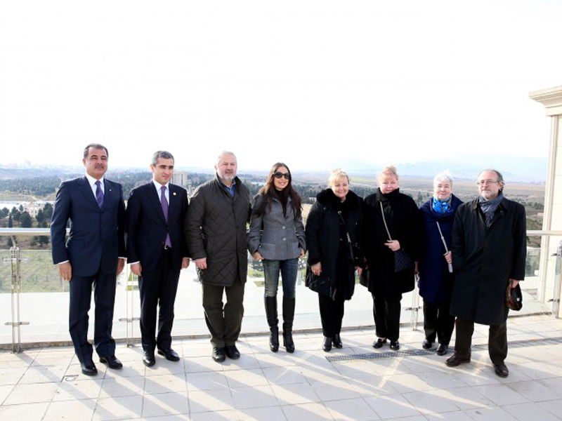 Вице-президент Фонда Гейдара Алиева Лейла Алиева и гости из России побывали в Гяндже