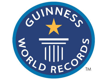 У него самая большая коллекция Книг рекордов Гиннесса