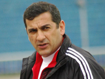 Юнис Гусейнов: Будет трудно с 12-ю футболистами противостоять Карабаху