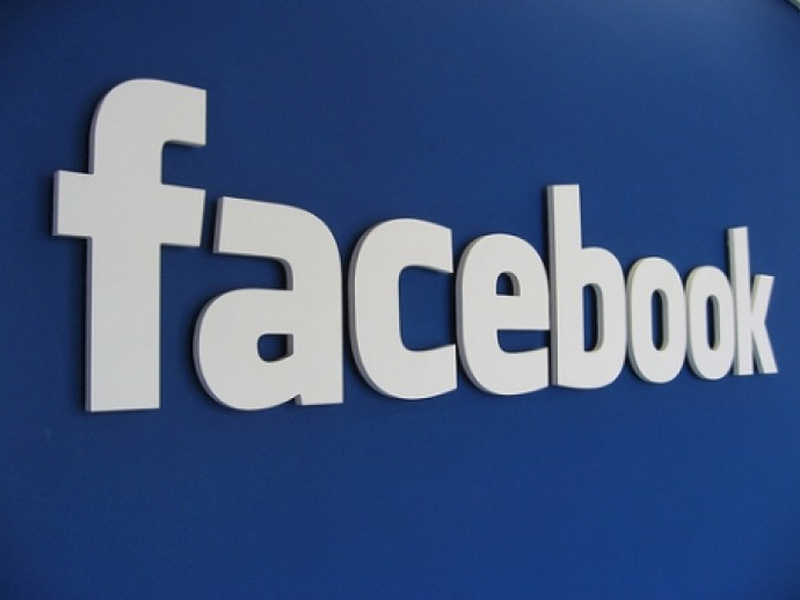 Facebook хочет нажиться на мировых СМИ