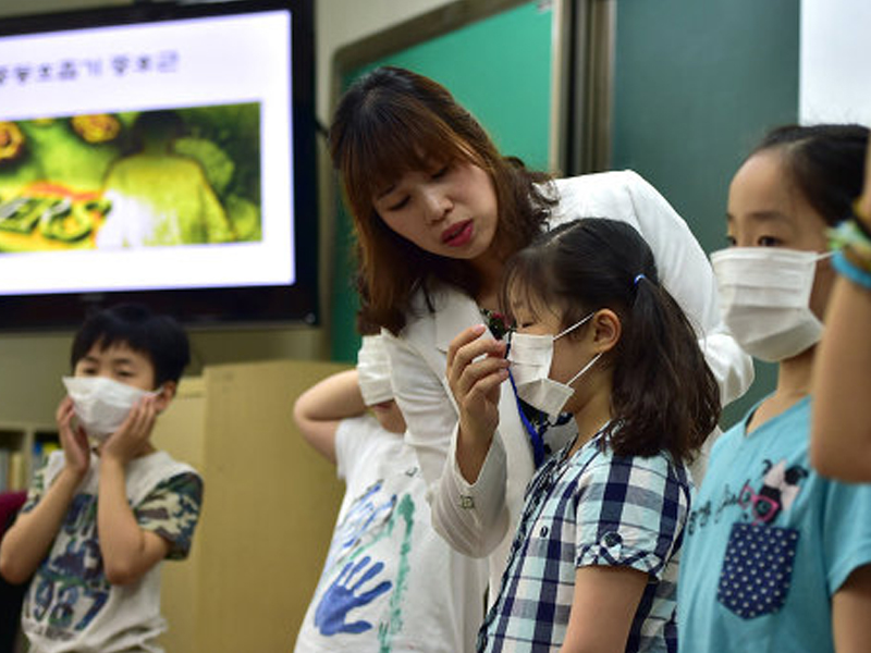 Первый школьник заразился коронавирусом в Южной Корее