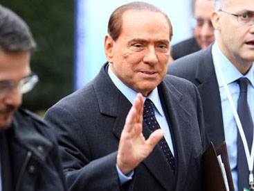 Сильвио Берлускони вернул себе все утраченные права