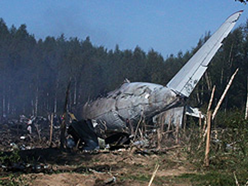 Пятеро погибли при крушении самолета в Казахстане