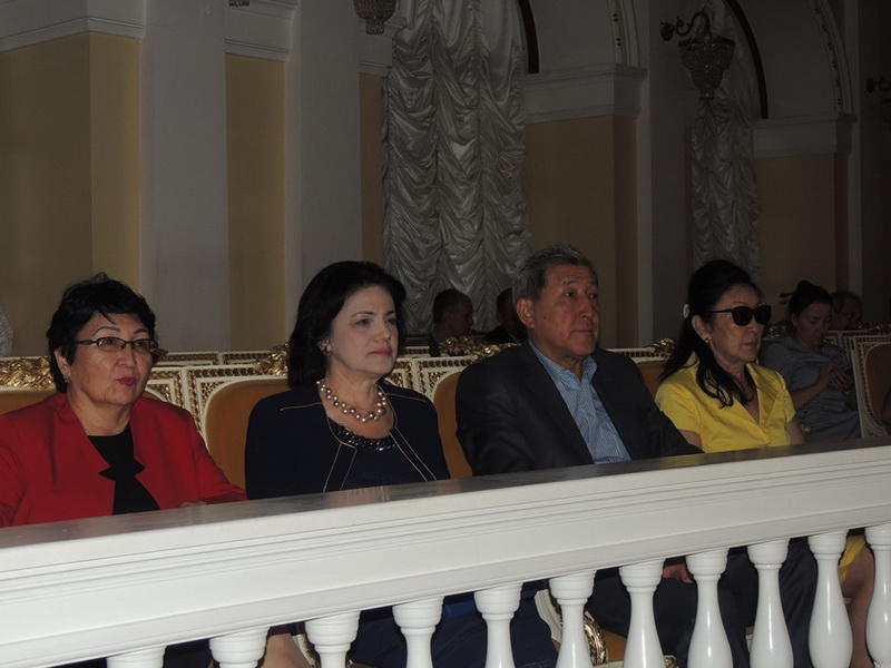 Концерт с сюрпризами в бакинской Филармонии