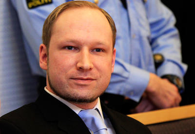 Андерс Брейвик подает в суд на Норвегию - ВИДЕО