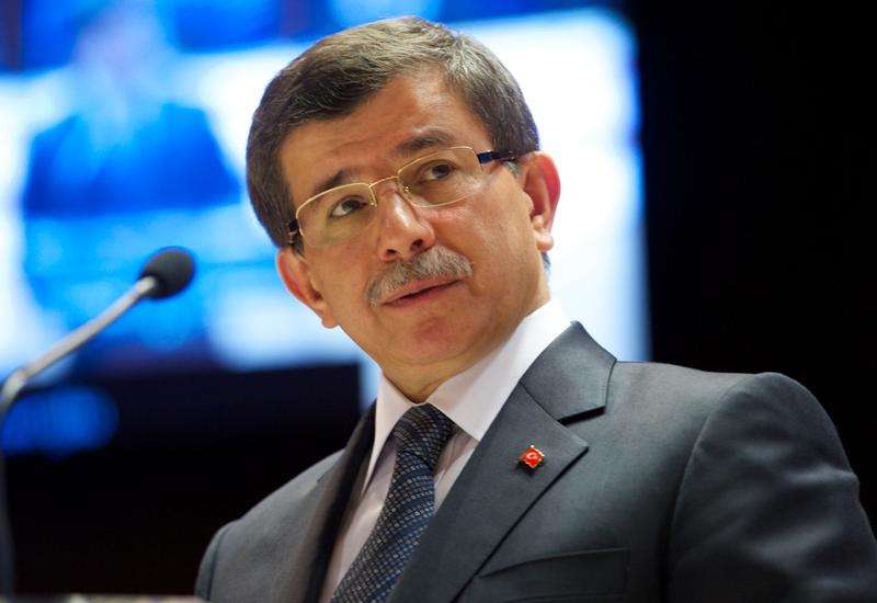 Ахмет Давутоглу обсудит ситуацию в стране с оппозицией