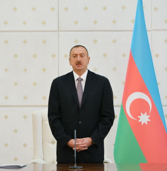 Президент Ильхам Алиев: "Господствующий в Армении режим хунты и диктатуры стал угрозой и для собственного народа"
